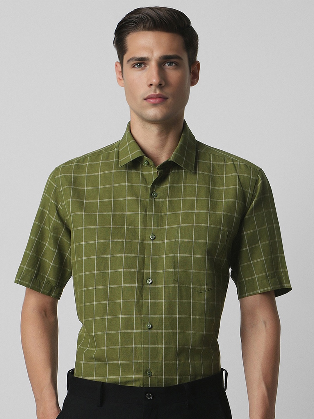 

Van Heusen Men Opaque Checked Formal Shirt, Green
