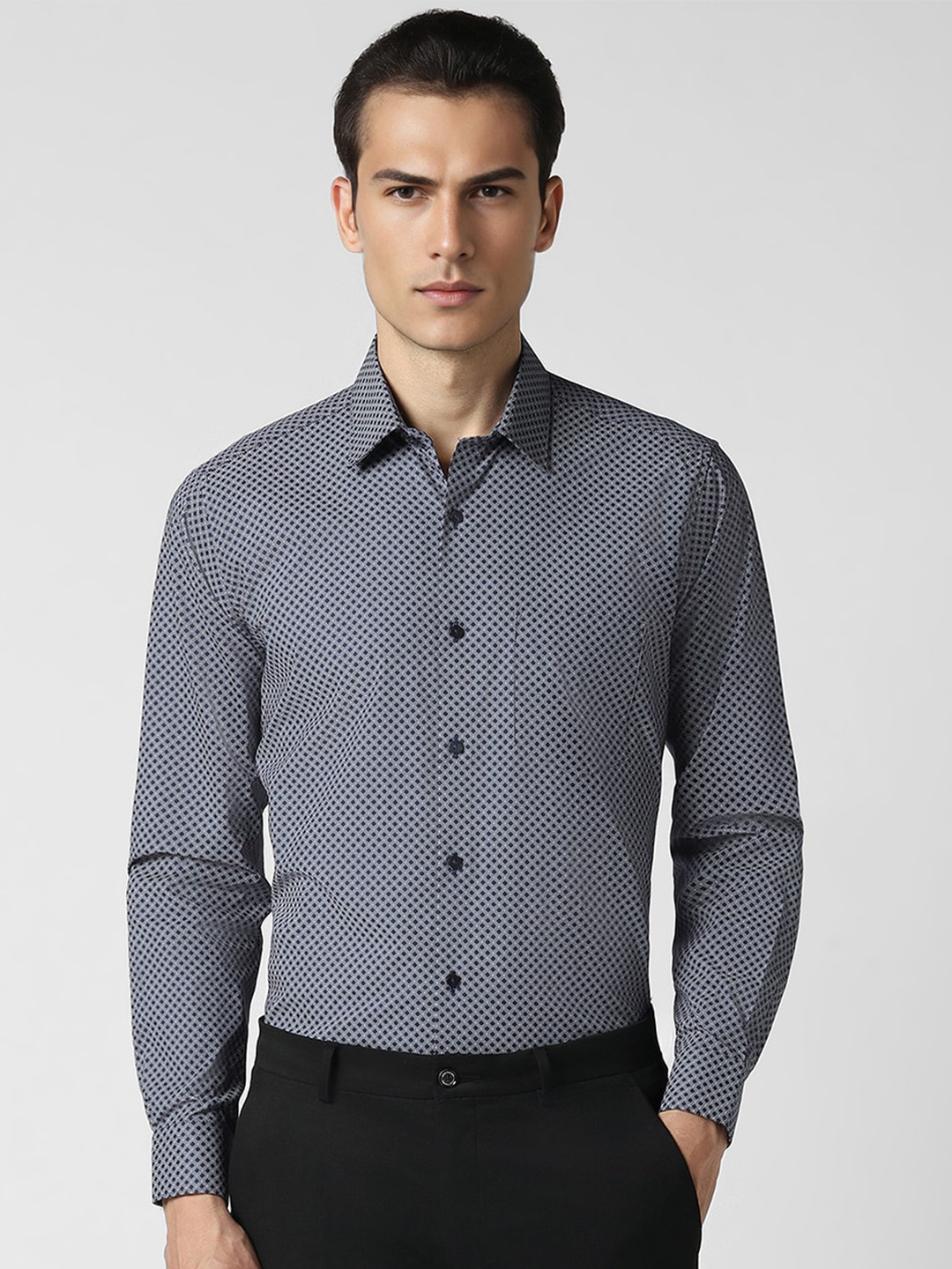 

Van Heusen Men Opaque Printed Formal Shirt, Navy blue
