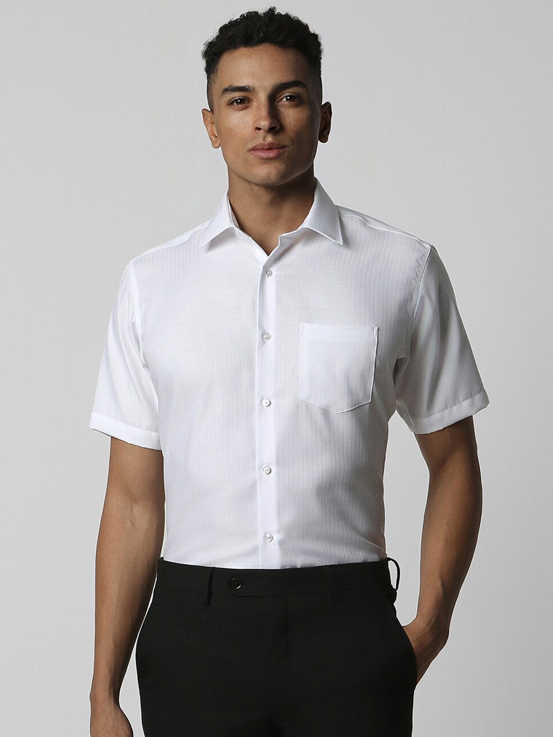 

Van Heusen Men Opaque Formal Shirt, White