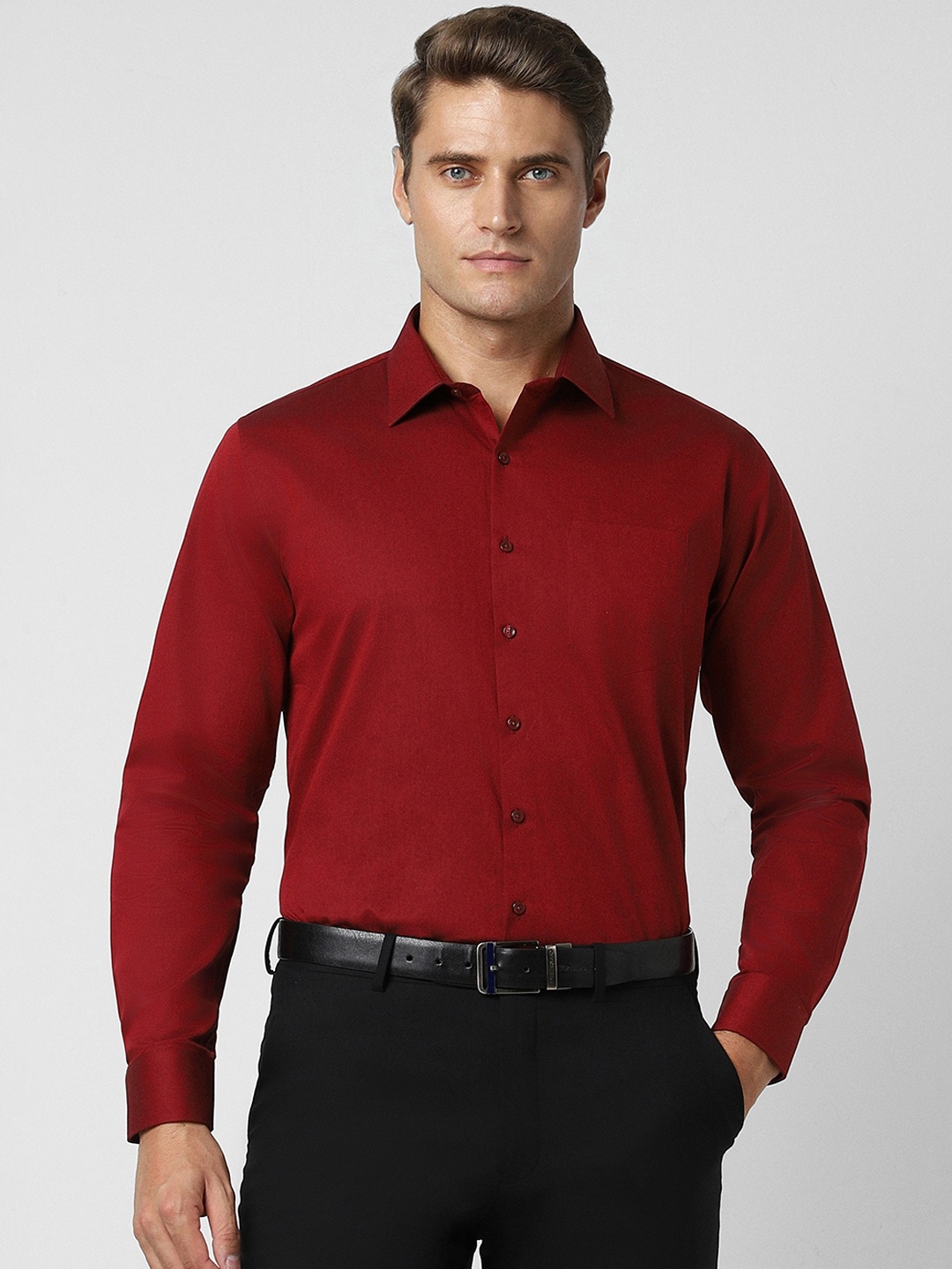 

Van Heusen Men Slim Fit Opaque Formal Shirt, Red