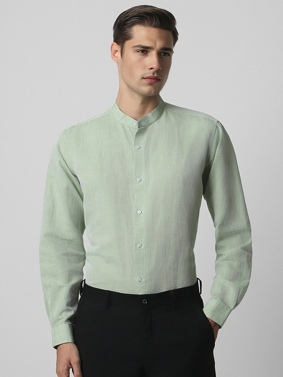 

Van Heusen Men Opaque Formal Shirt, Green