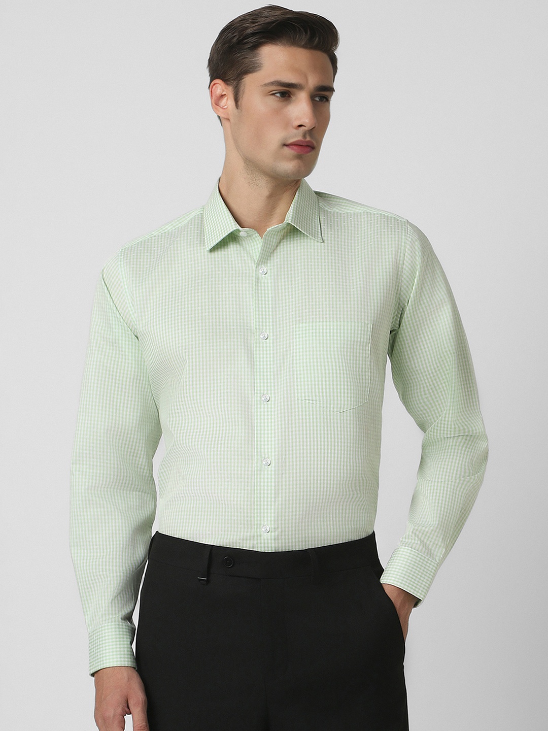 

Van Heusen Men Opaque Formal Shirt, Green