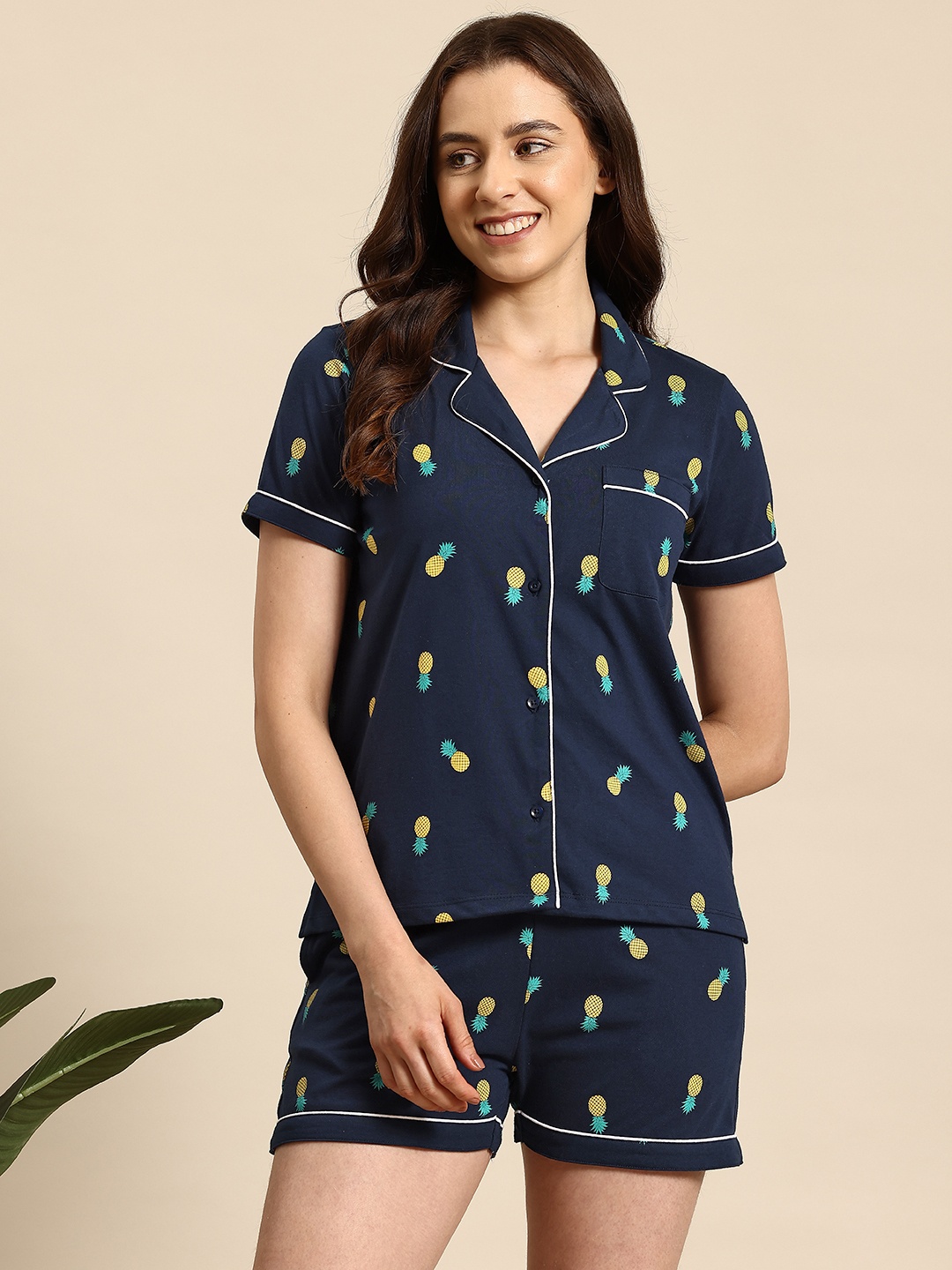 

Mast & Harbour Printed Shorts Set with Pouch, Navy blue