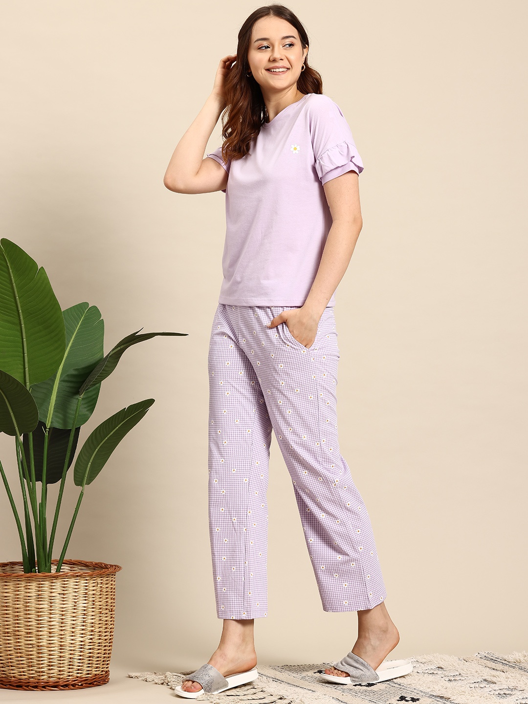 

Mast & Harbour Women Night suit, Lavender