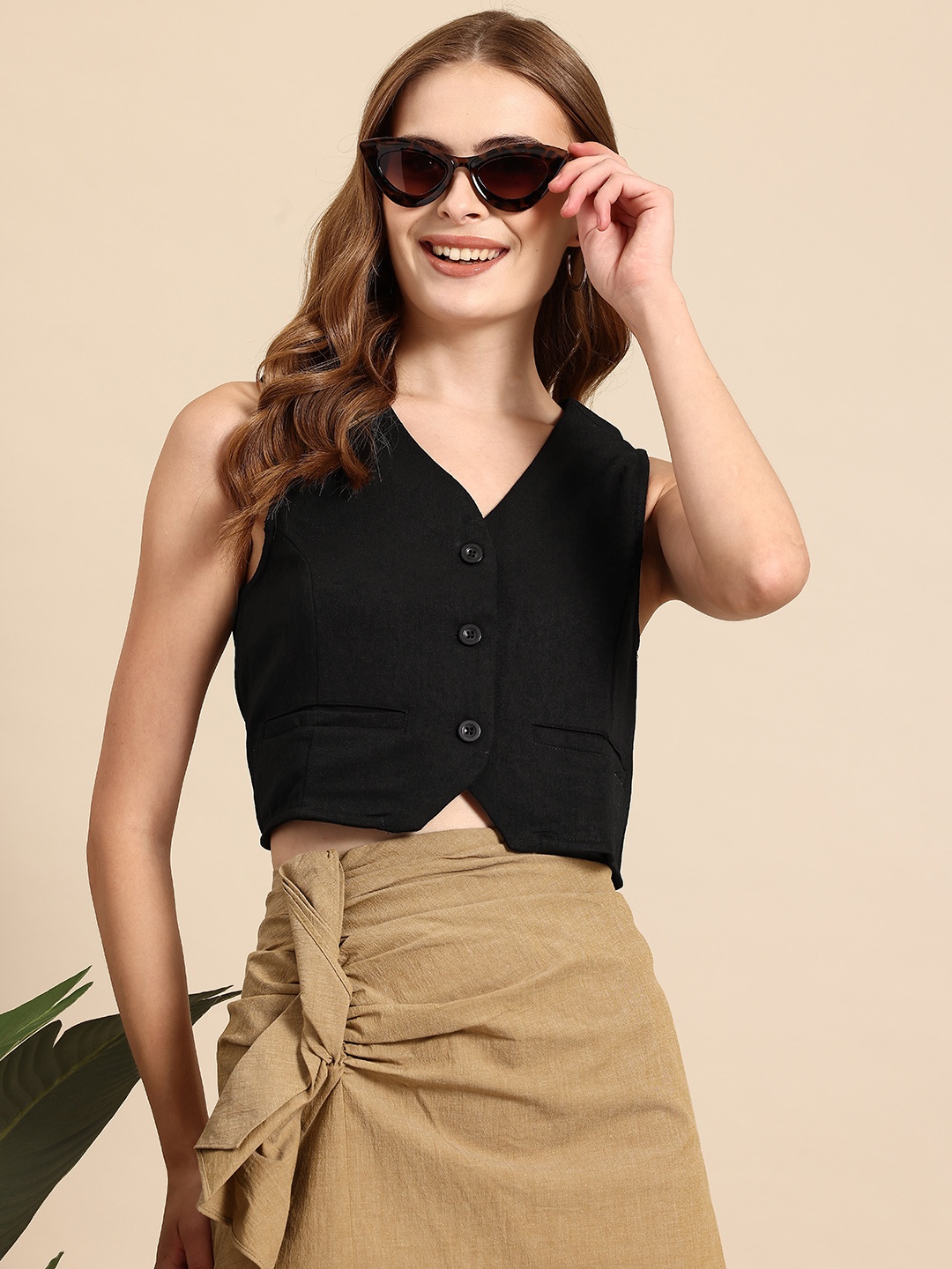 

Mast & Harbour V-Neck Sleeveless Waistcoat, Black