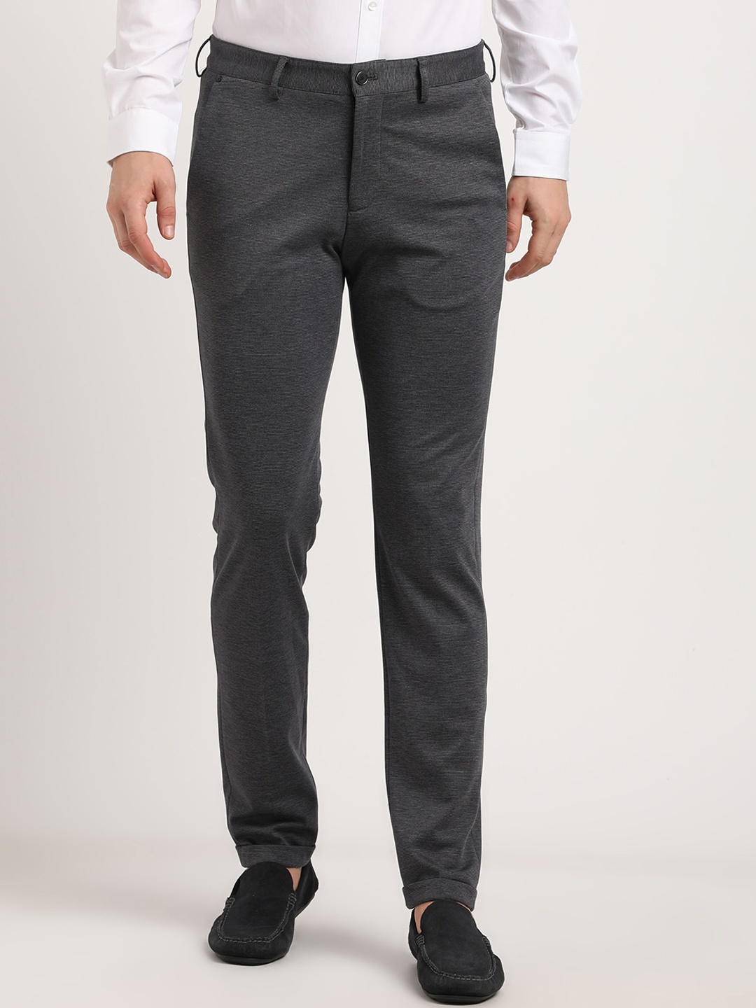 

Turtle Men Textured Classic Skinny Fit Cotton Trouser, Grey