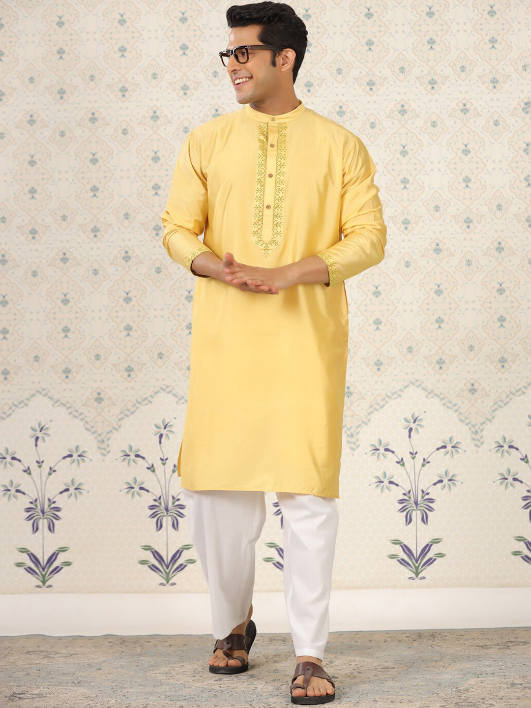 

Ode by House of Pataudi Men Floral Yoke Design Thread Work Kurta, Yellow