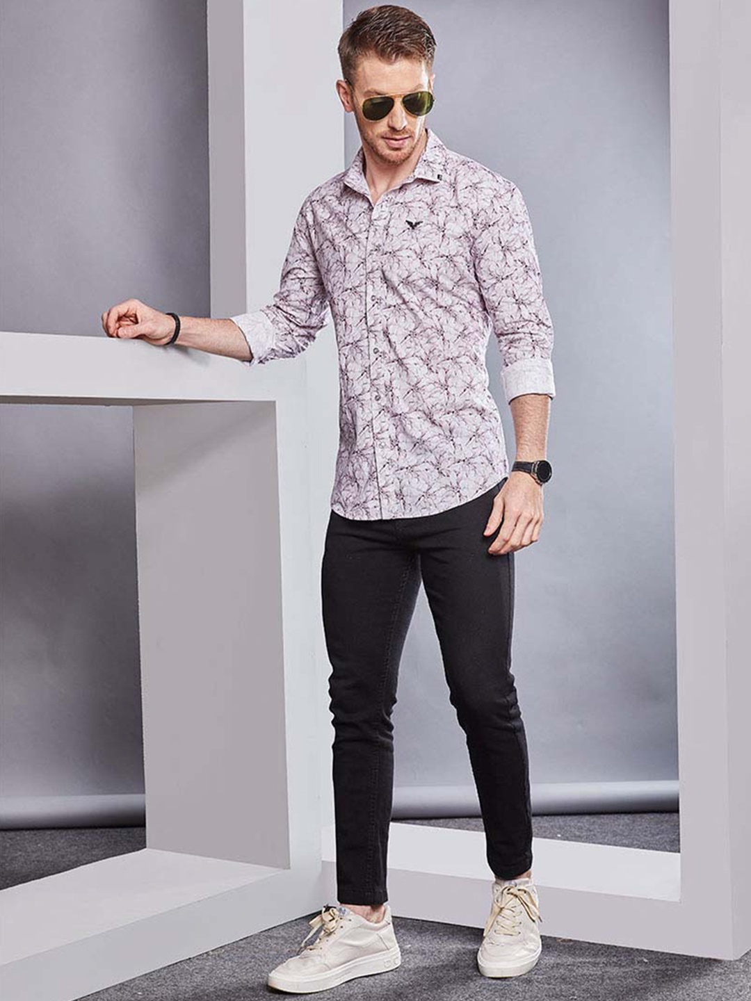 

ALMATY Men Comfort Slim Fit Floral Opaque Printed Party Shirt, Pink