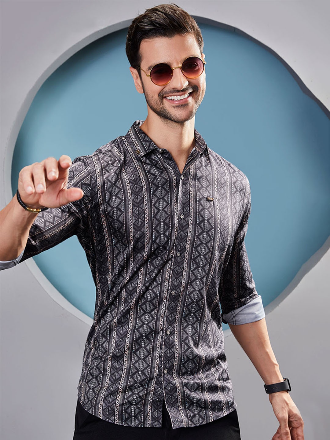 

ALMATY Men Comfort Slim Fit Opaque Printed Party Shirt, Black