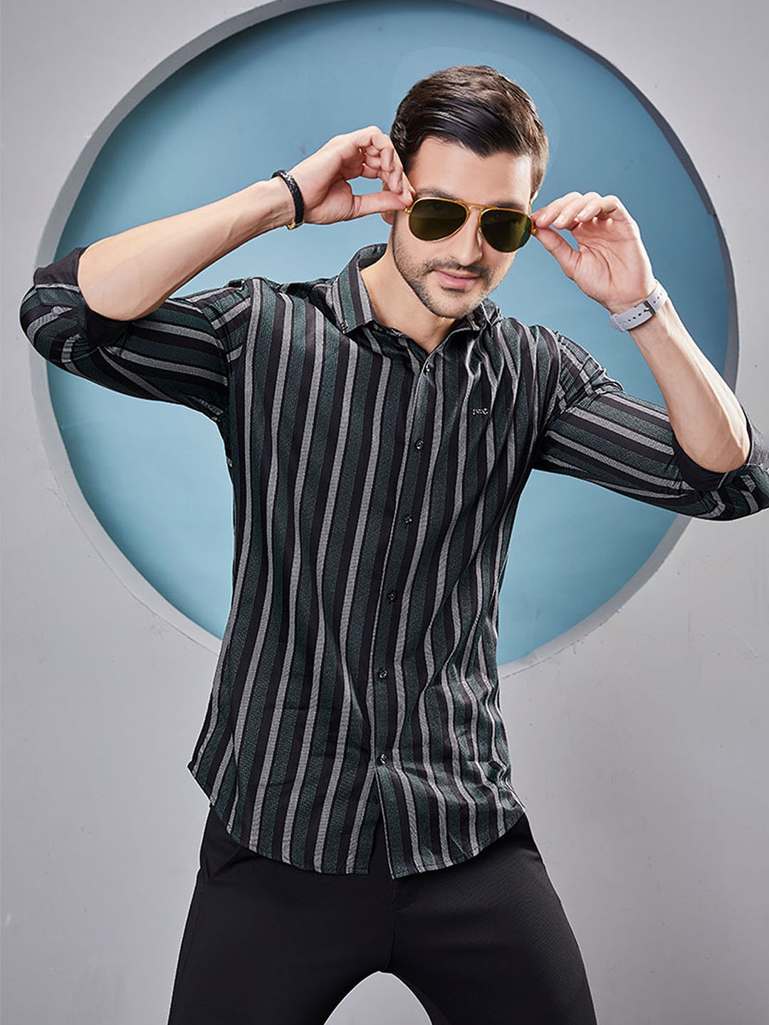 

ALMATY Men Comfort Slim Fit Opaque Striped Party Shirt, Green