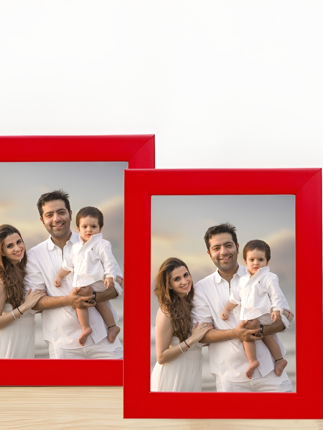 

KDM HOME DECOR Red & White 2 Pieces Wooden Table Photo Frames