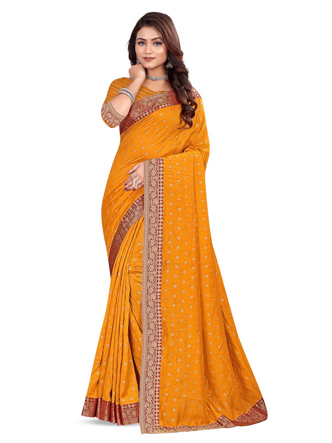 

RANGRASIYA Floral Printed Zari Kanjeevaram Saree, Yellow