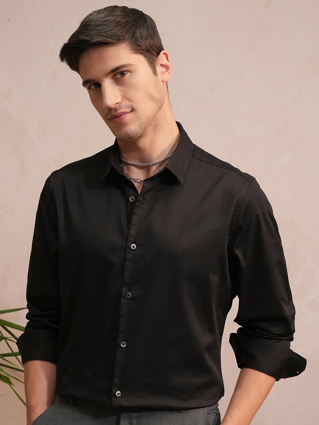 

LOCOMOTIVE Luxe Satin Solid Evening Party Shirt, Black