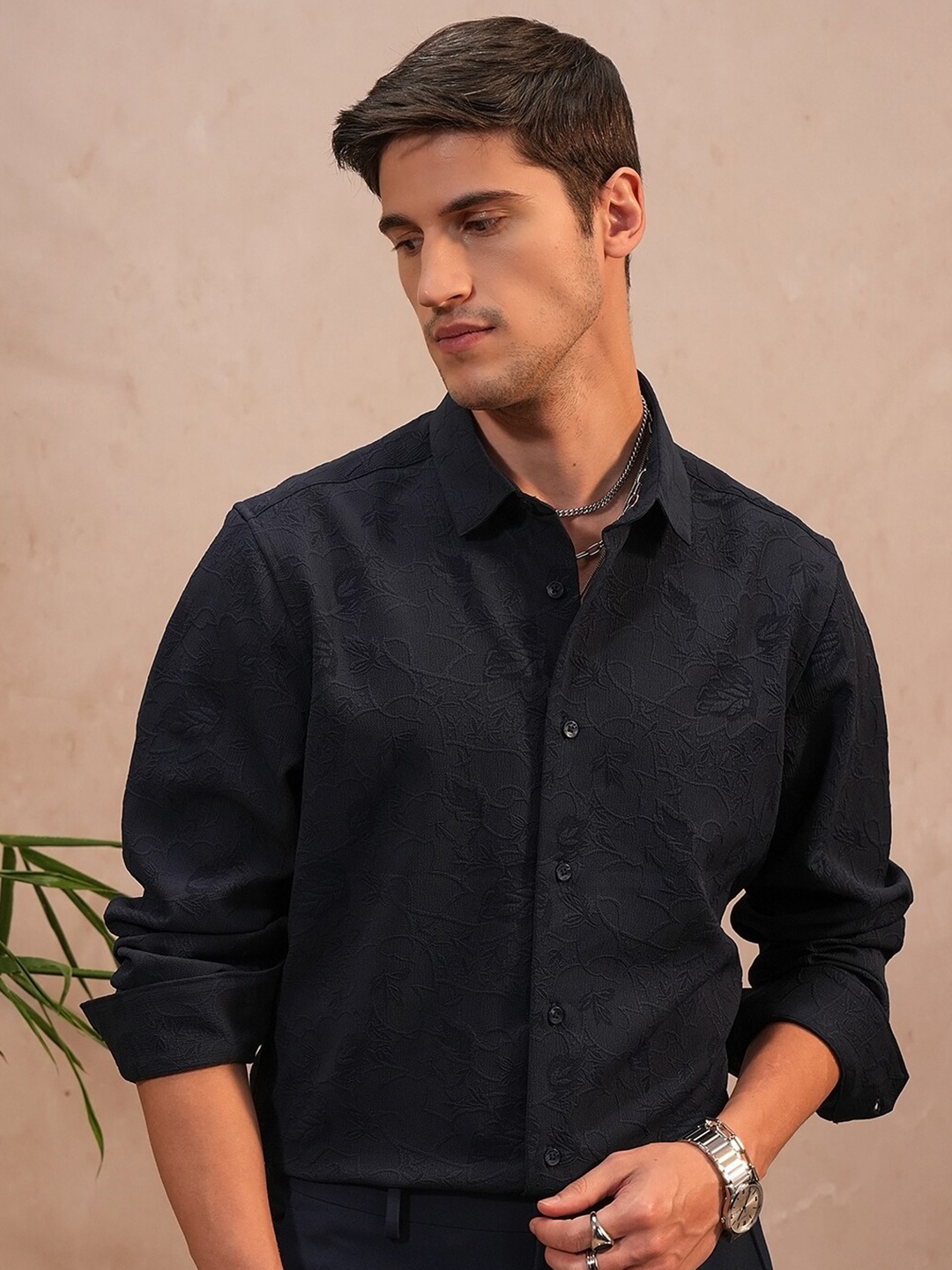 

LOCOMOTIVE Luxe Popcorn Textured Party Evening Shirt, Navy blue