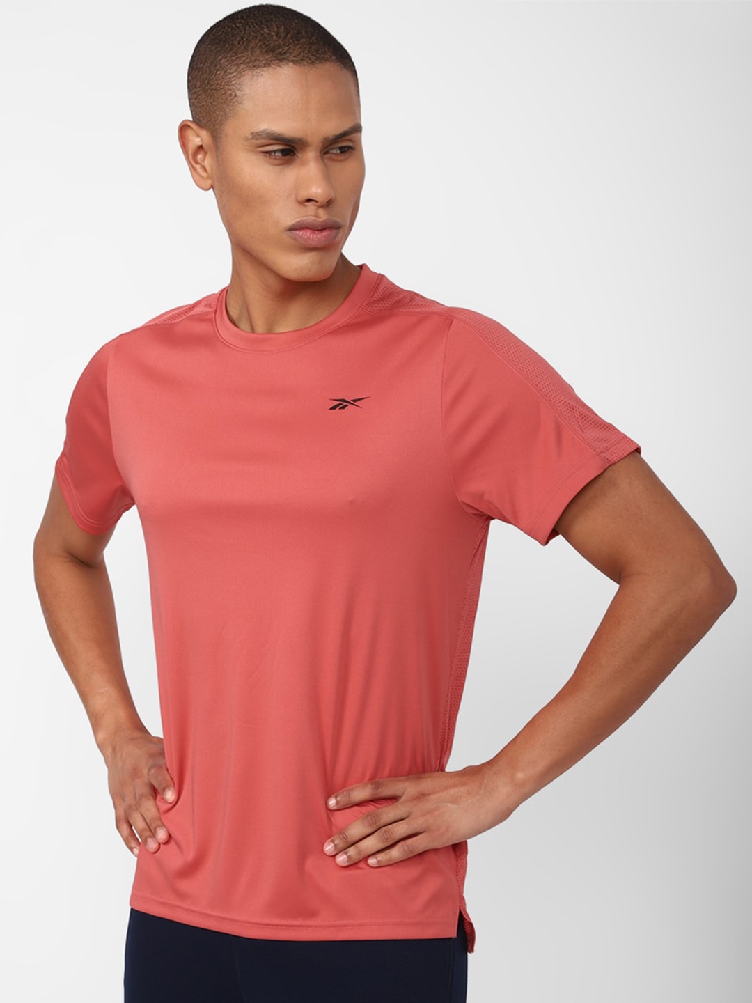 

Reebok WOR SS Tech Slim-Fit T-Shirt, Pink