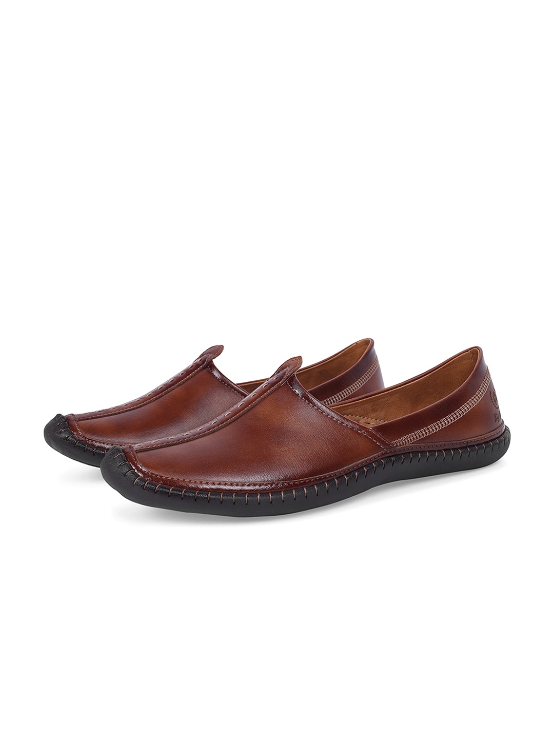 

Big Boon Men Textured Lightweight Mojaris, Camel brown