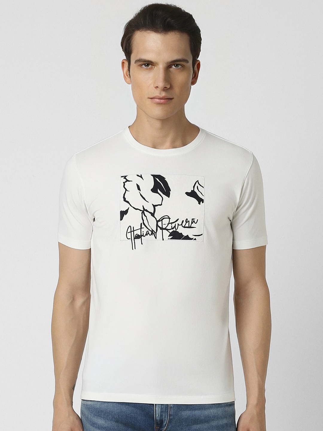 

V Dot Men Typography Printed Applique Slim Fit T-shirt, White