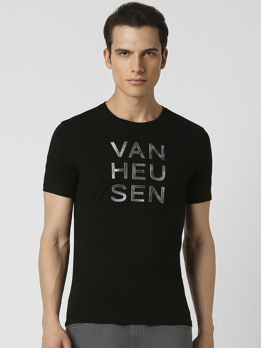 

V Dot Men Typography Printed Applique T-shirt, Black