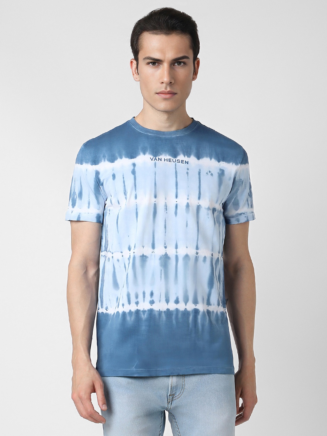 

VAN HEUSEN DENIM LABS Men Dyed Pockets T-shirt, Blue