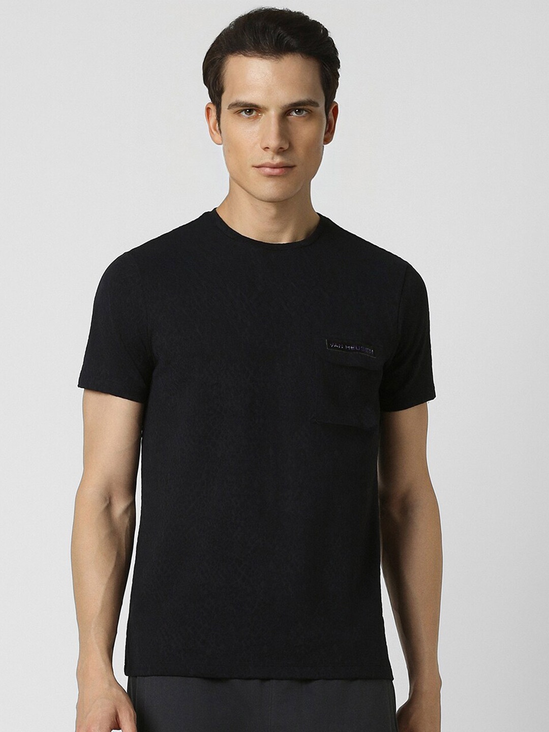 

Van Heusen Flex Men Pockets T-shirt, Black