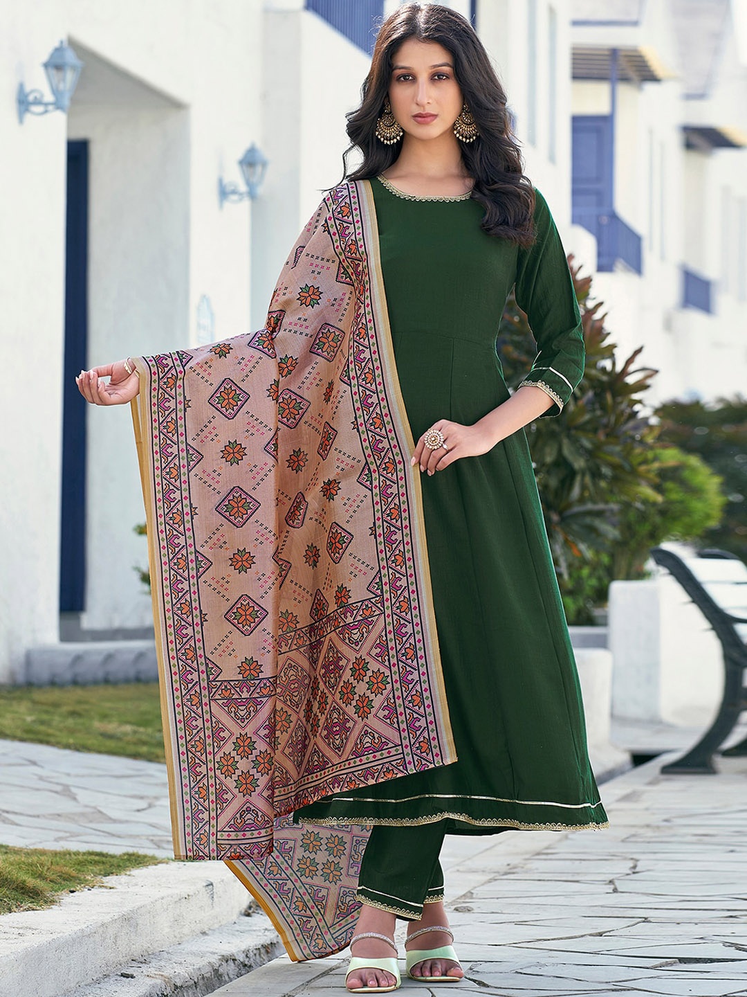 

KALINI Panelled Round Neck Anarkali Kurta With Trousers & Dupatta, Green