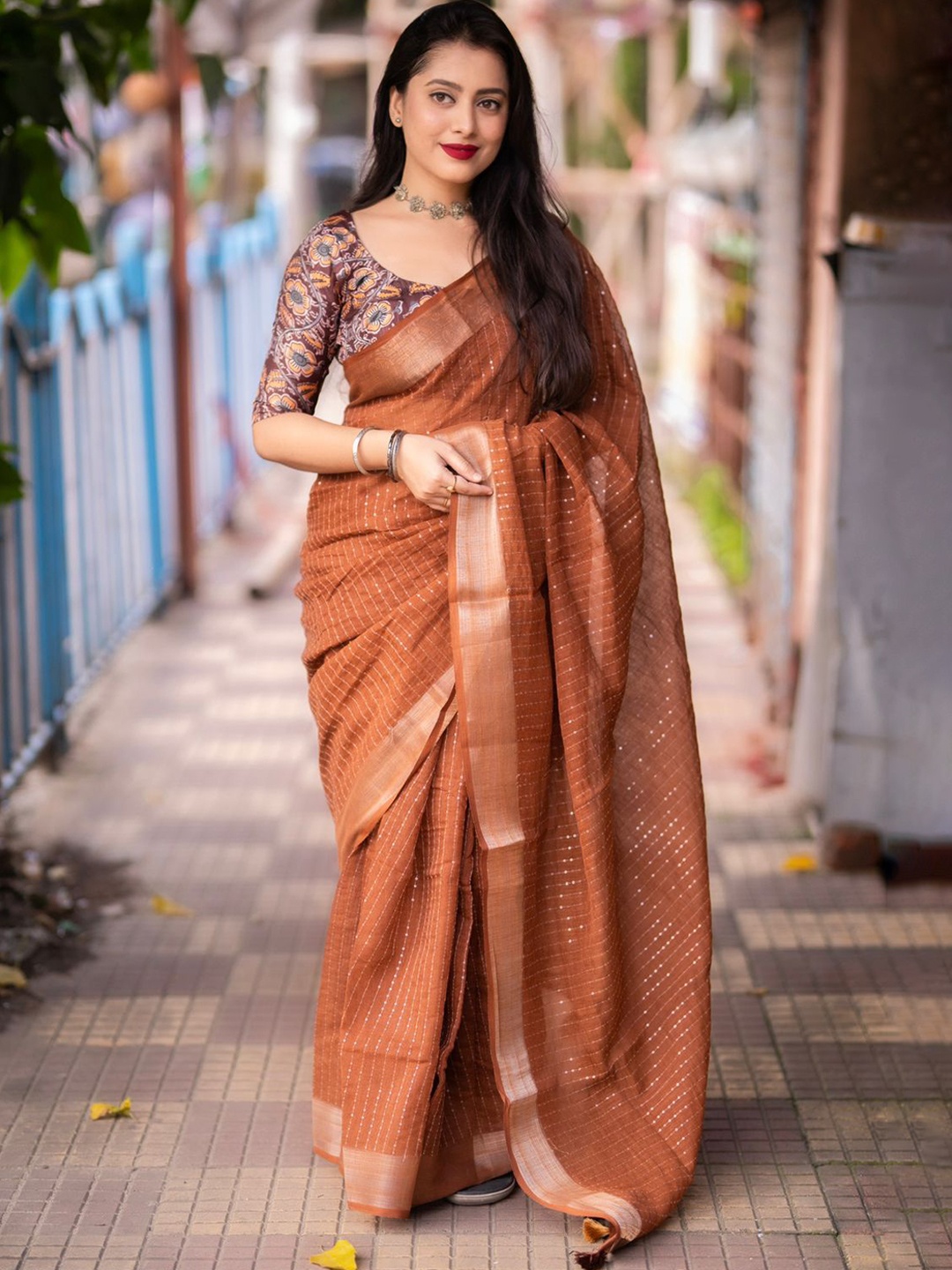 

STAVA CREATION Embellished Sequinned Saree, Brown