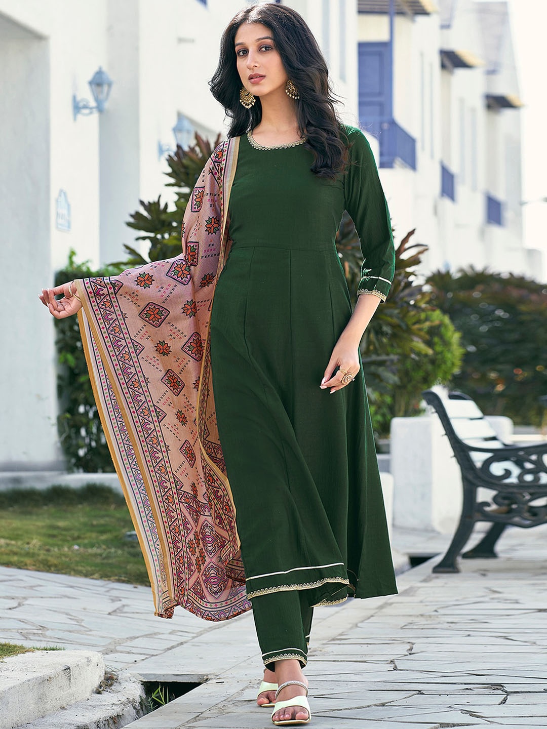 

SKYLEE Green Round Neck Gotta Patti Anarkali Empire Kurta With Trouser & Dupatta