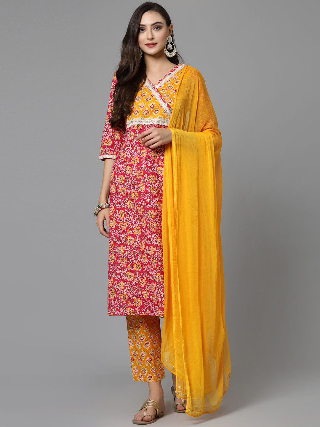

Stylum Pink & Yellow Floral Printed Pure Cotton Straight Kurta & Trousers With Dupatta