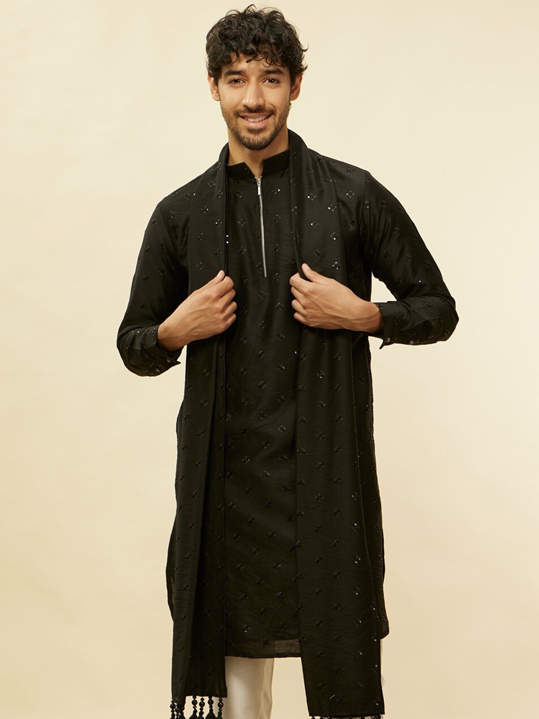 

Twamev Ethnic Motifs Embroidered Sequinned Straight Kurta & Trousers With dupatta, Black