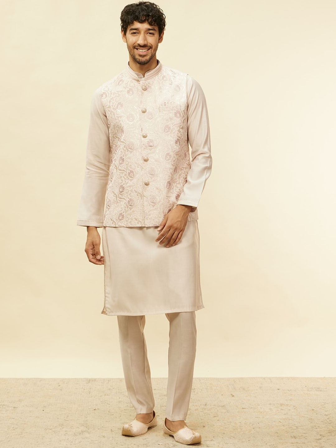 

Twamev Men Regular Kurta with Trousers & Jacket, Pink