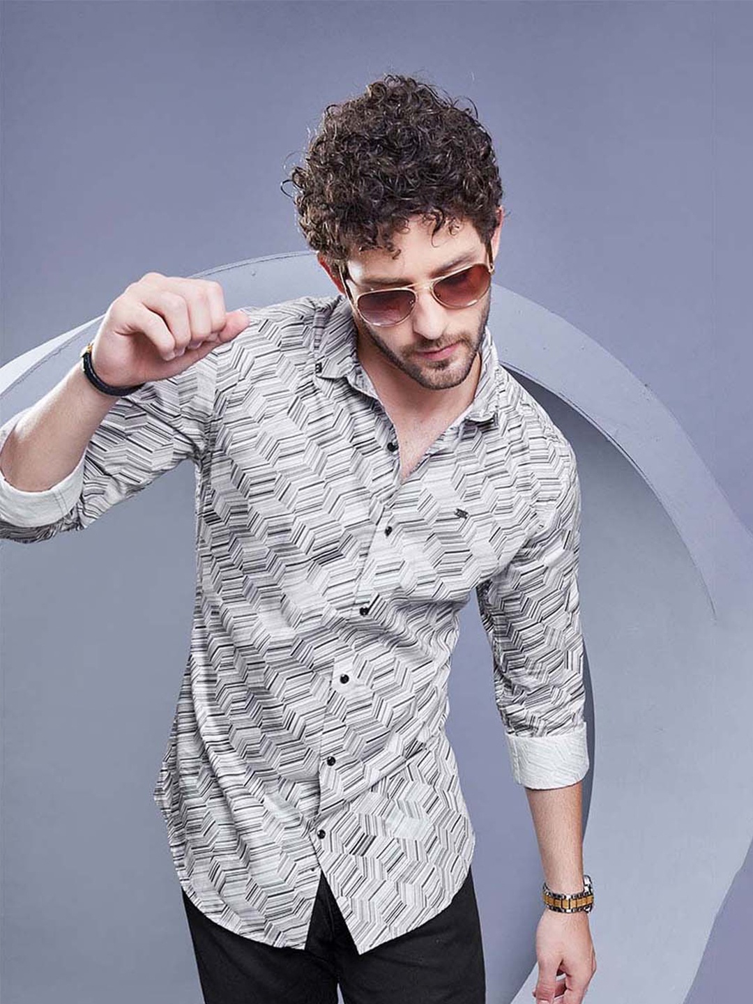 

ALMATY Men Comfort Slim Fit Opaque Printed Party Shirt, White