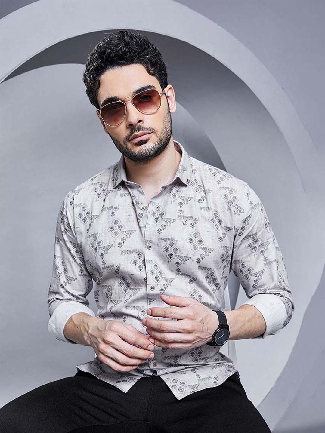 

ALMATY Men Comfort Slim Fit Opaque Printed Party Shirt, Grey