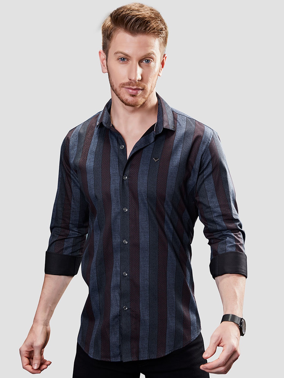 

ALMATY Men Comfort Slim Fit Opaque Checked Party Shirt, Blue