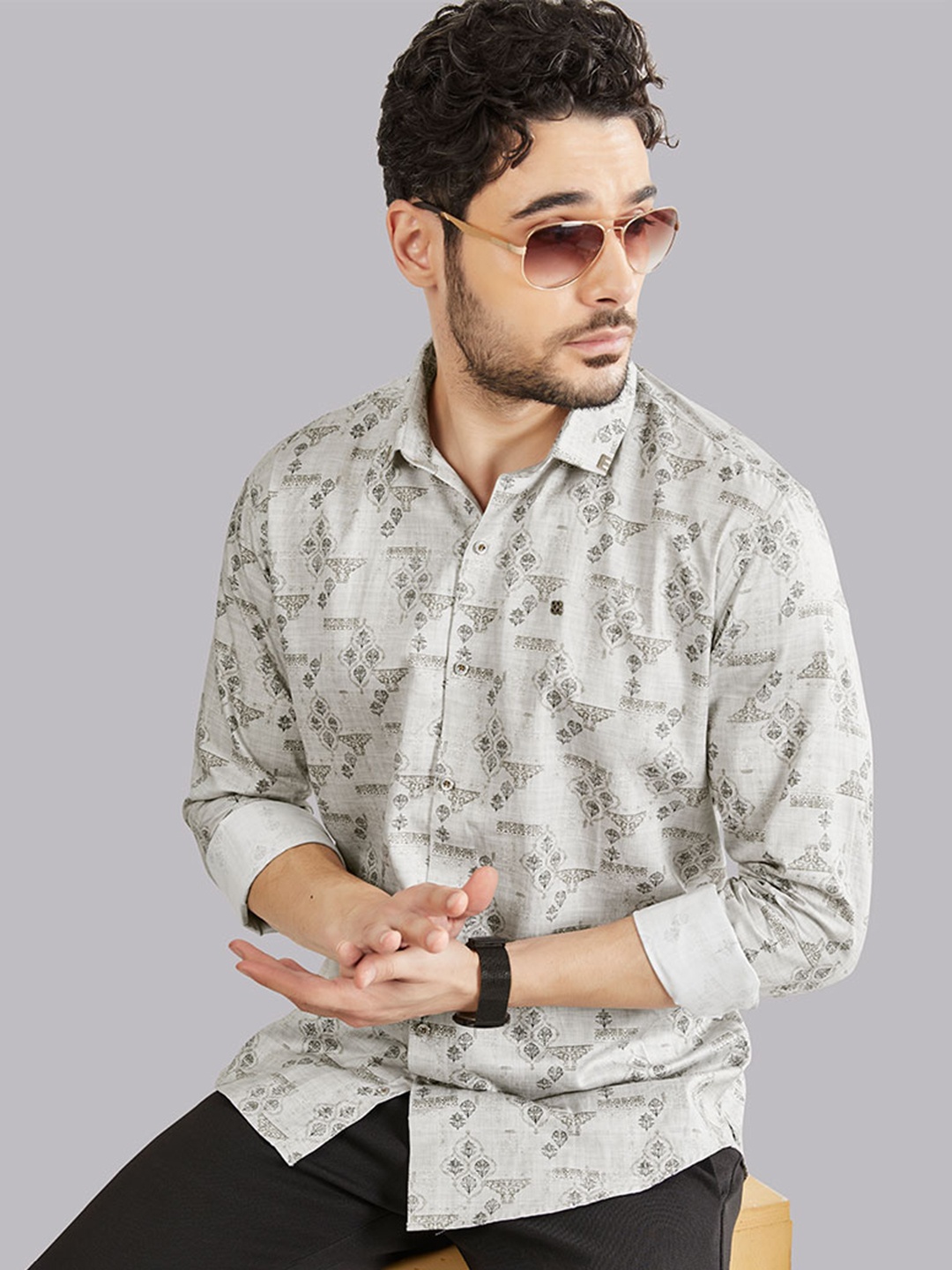 

ALMATY Men Comfort Slim Fit Opaque Printed Party Shirt, Cream