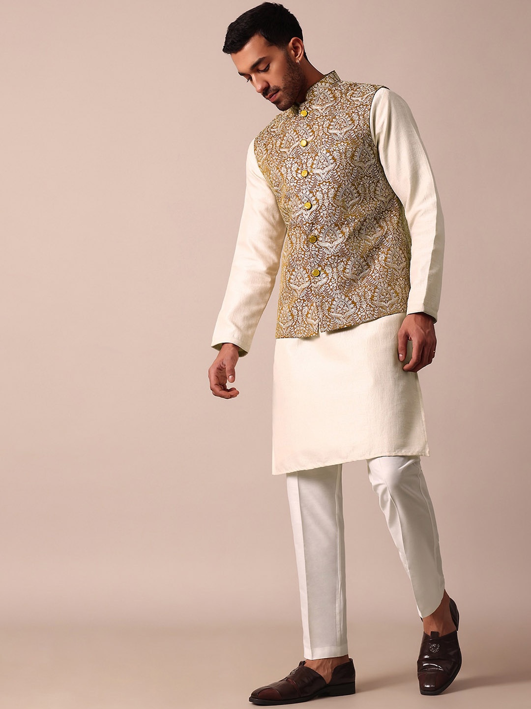 

KALKI Fashion Regular Kurta with Pyjamas, Yellow