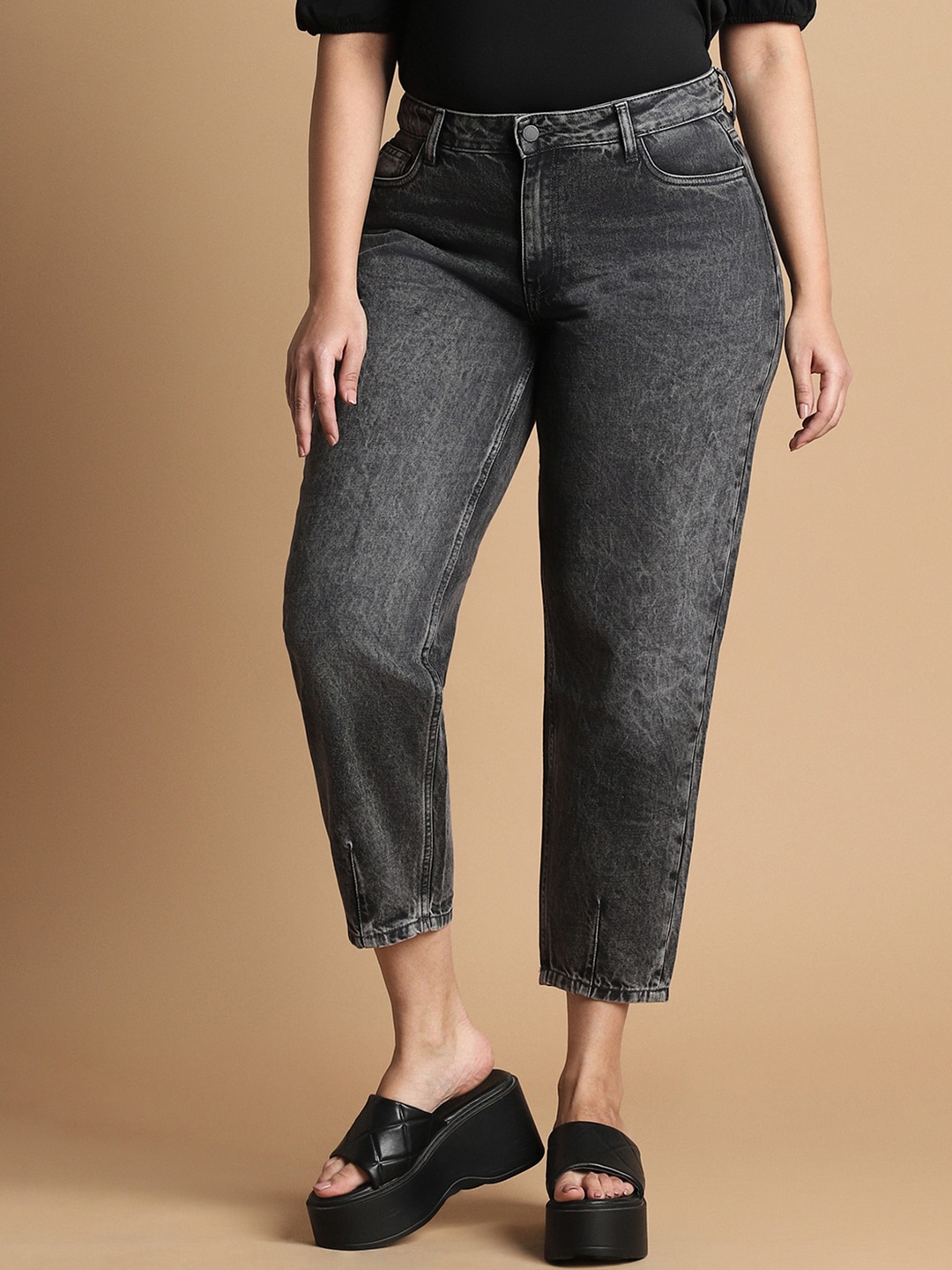 

Allen Solly Woman Clean Look Mid-Rise Jeans, Grey