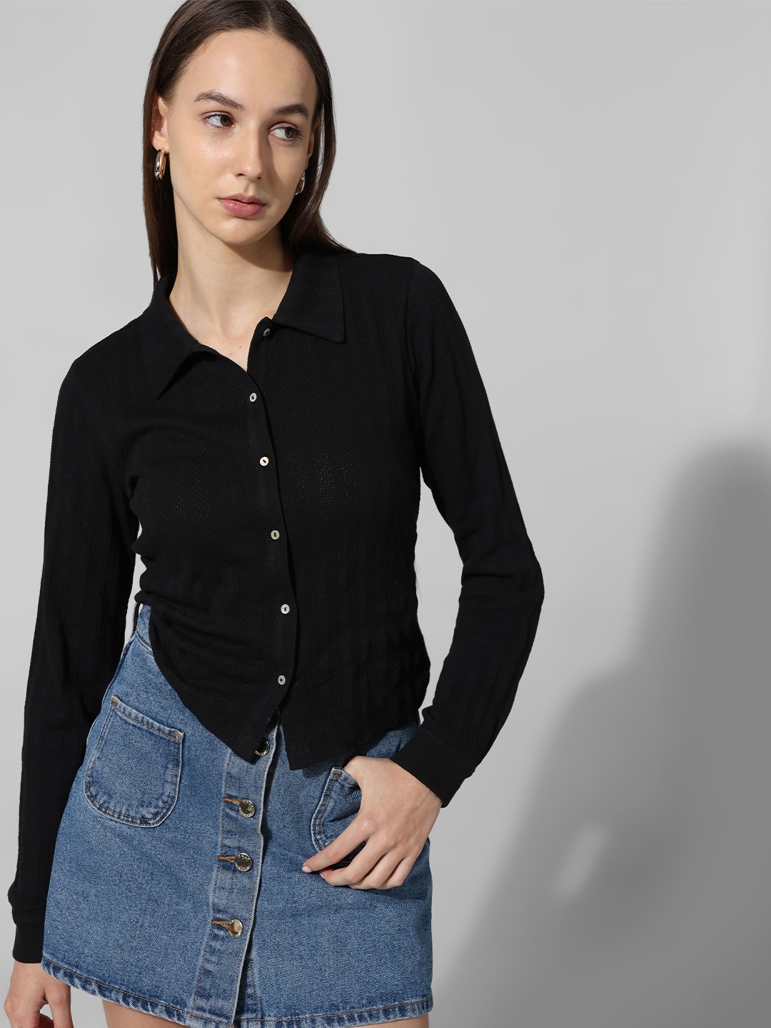 

ONLY Women Slim Fit Opaque Casual Shirt, Black