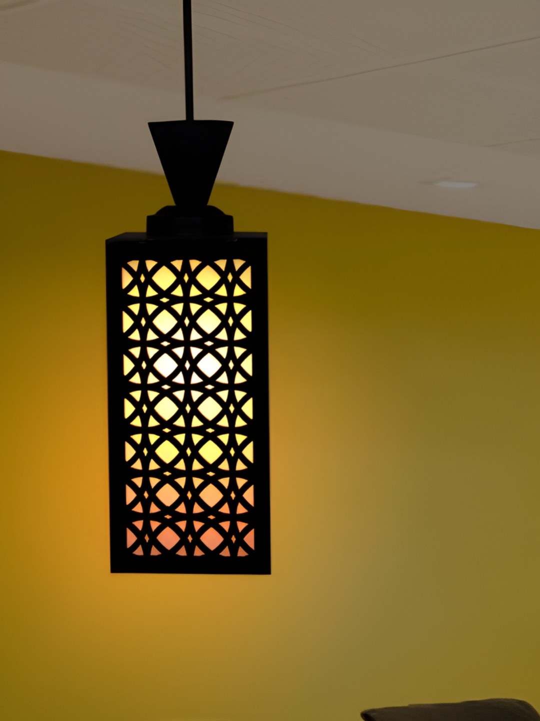

Afast Brown Traditional Ceiling Lamp