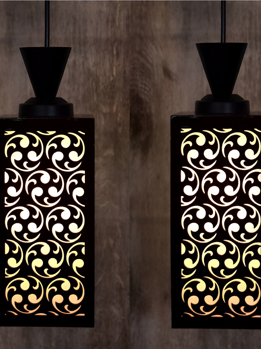 

Afast Black Traditional Ceiling Lamp