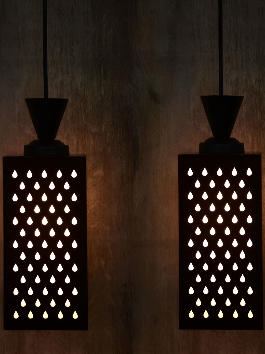 

Afast Brown Traditional Ceiling Lamp