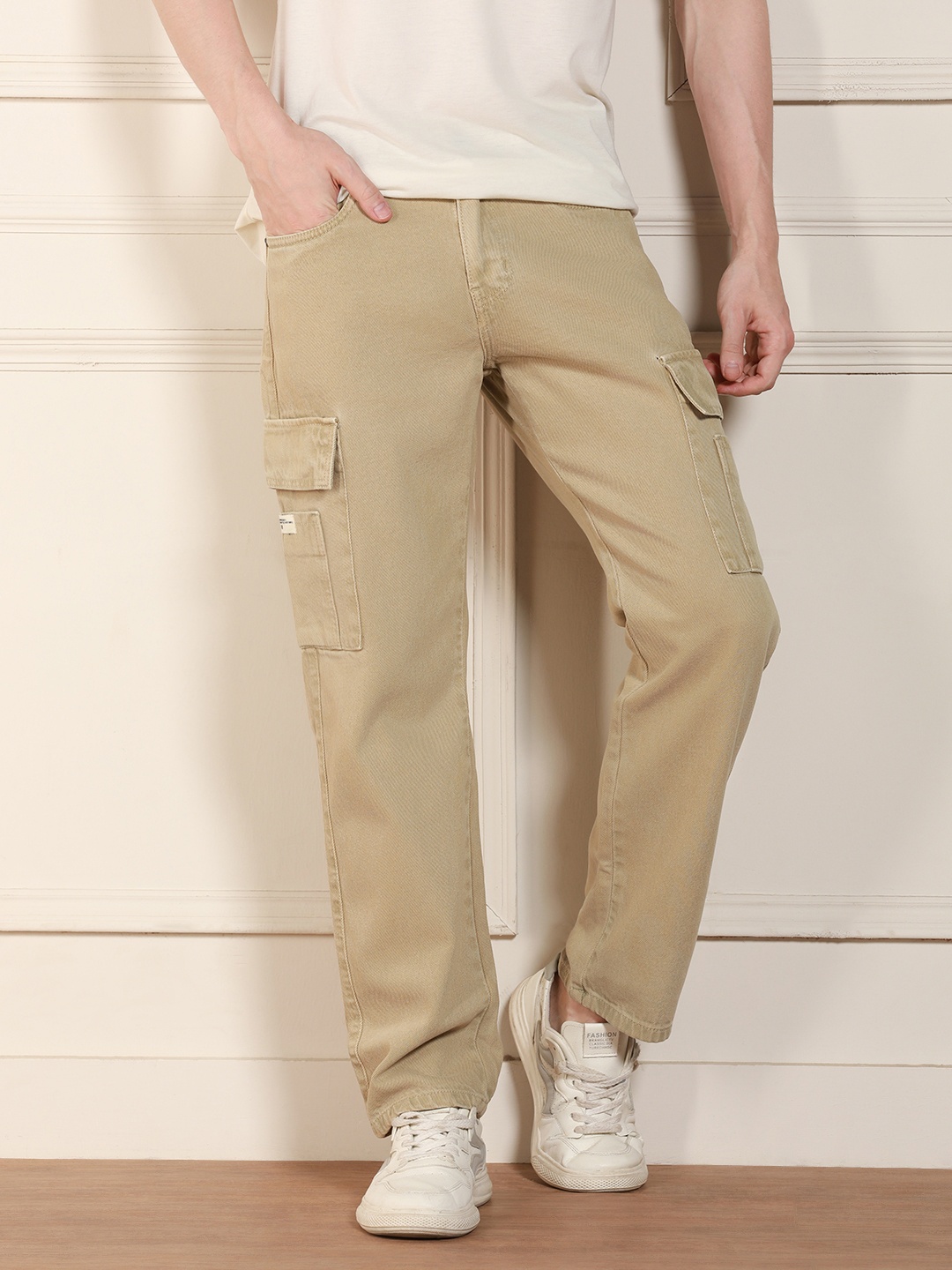 

Dennis Lingo Men Relaxed Fit Low Distress Jeans, Khaki