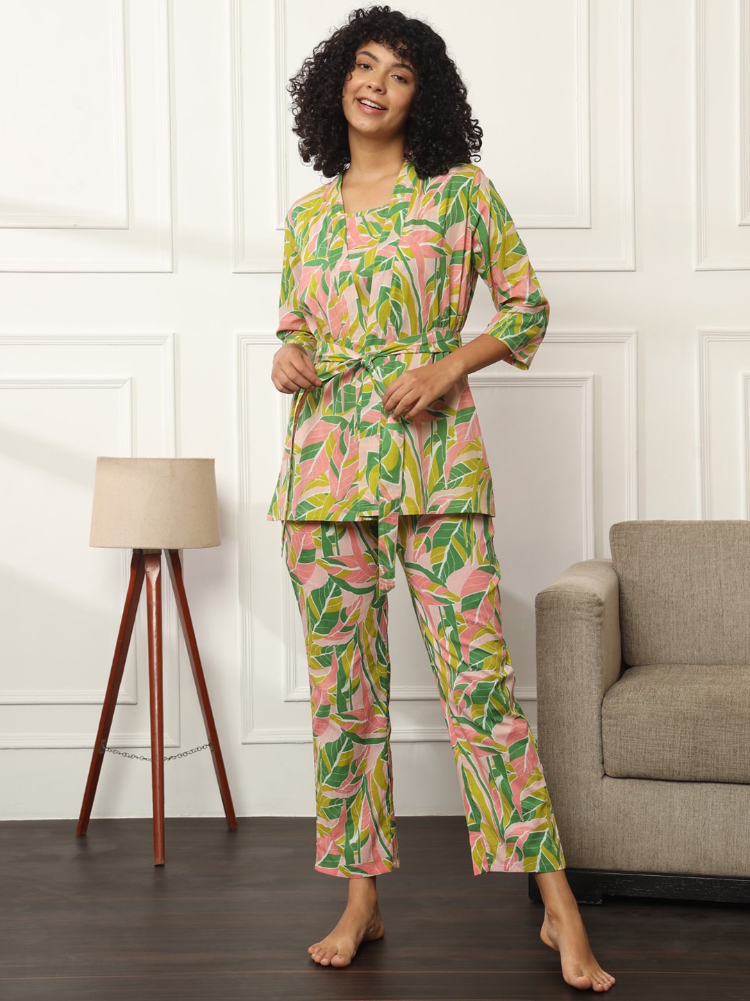 

Bannos Swagger Printed Pure Cotton Top With Shrug & Lounge Pant, Green