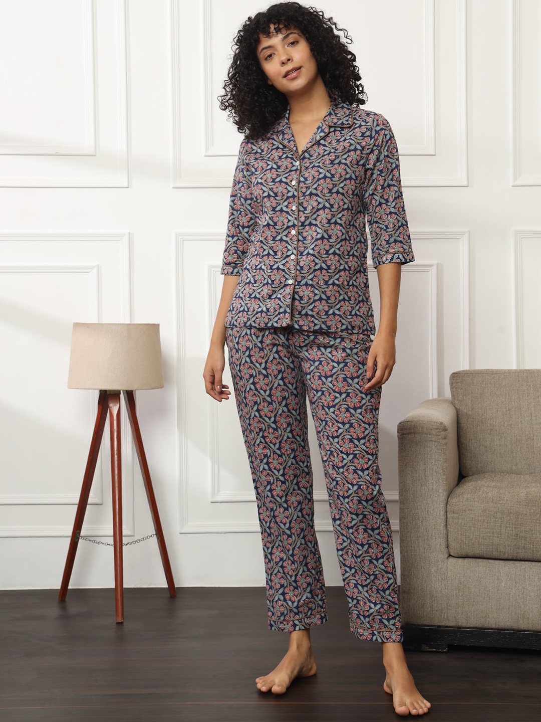 

Bannos Swagger Floral Printed Pure Cotton Shirt With Lounge Pant, Blue