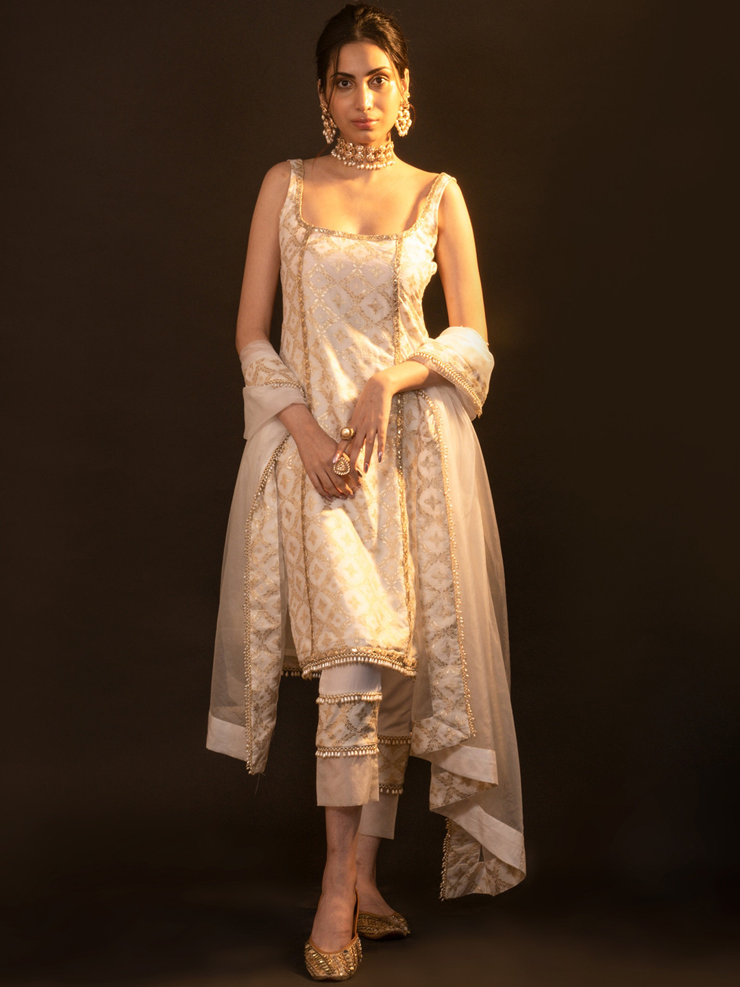 

Monk & Mei Printed Panelled Kurta with Trousers & Dupatta, White
