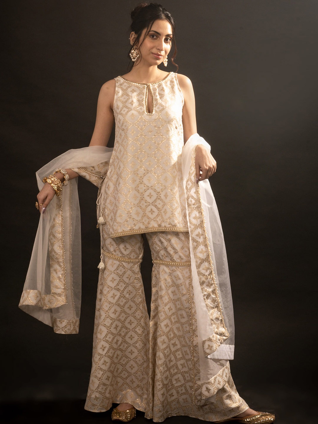 

Monk & Mei Floral Regular Kurta with Sharara & Dupatta, White