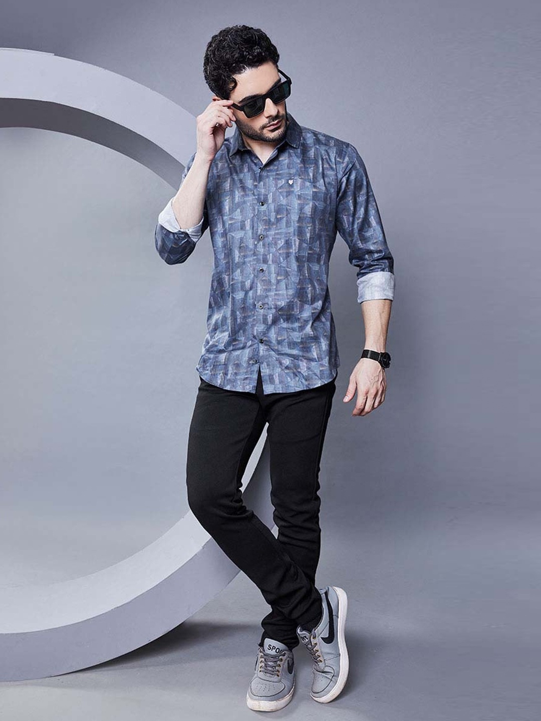 

ALMATY Men Comfort Slim Fit Opaque Printed Party Shirt, Blue
