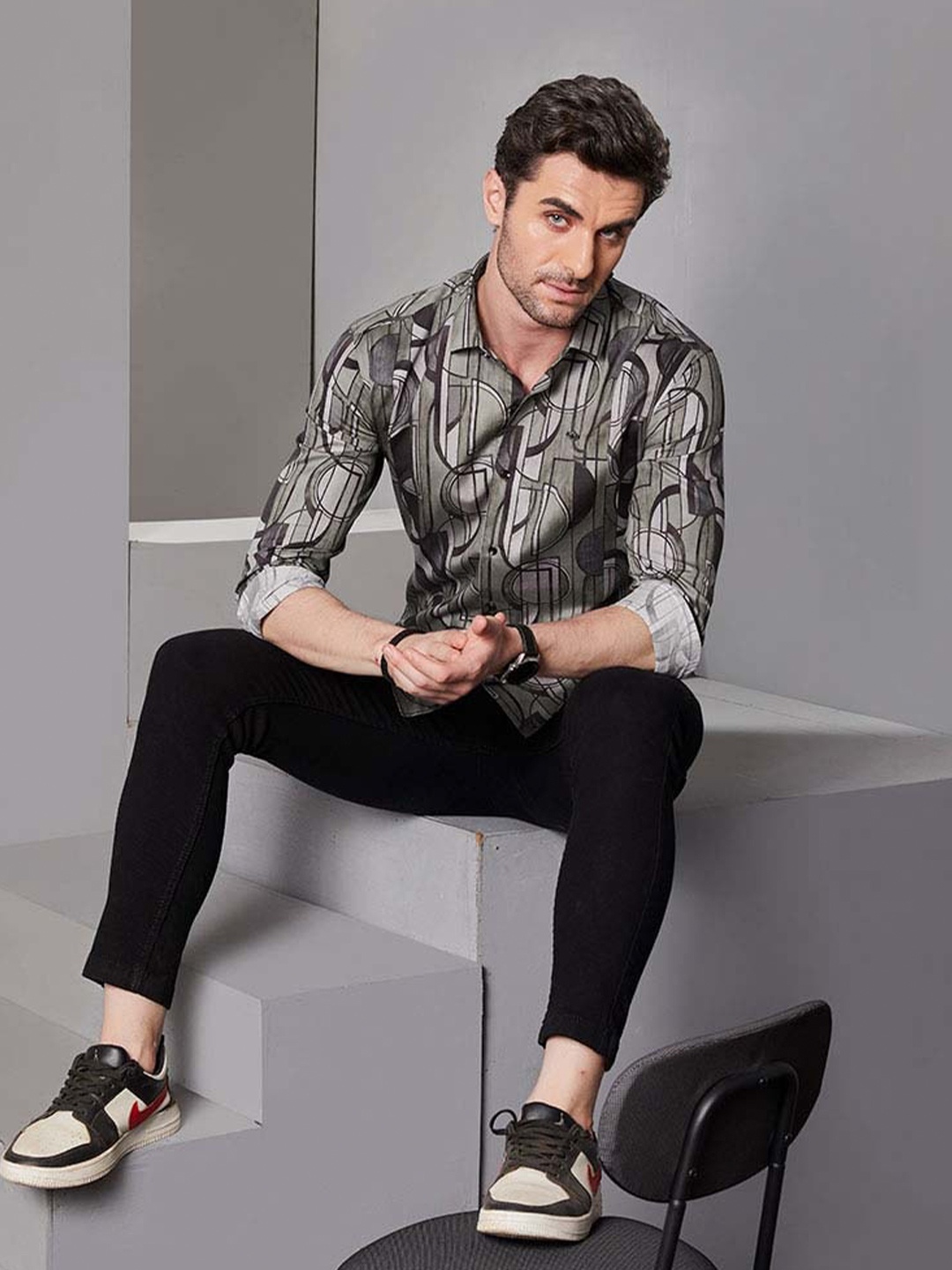 

ALMATY Comfort Slim Fit Opaque Geometric Printed Cotton Party Shirt, Brown