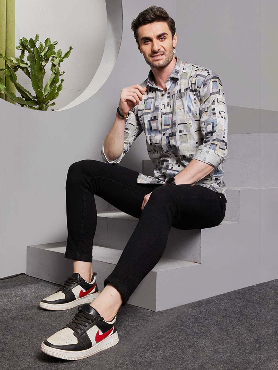 ALMATY Men Comfort Slim Fit Floral Opaque Printed Shirt, Multi
