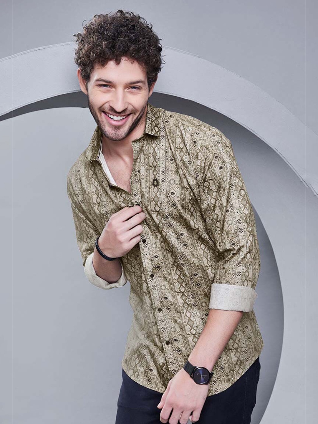 

ALMATY Men Comfort Slim Fit Opaque Printed Party Shirt, Green