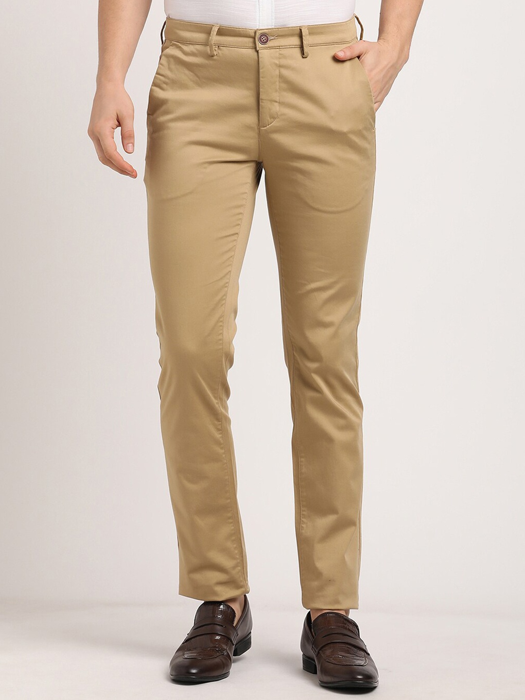 

Turtle Men Relaxed Skinny Fit Cotton Mid-Rise Trouser, Beige